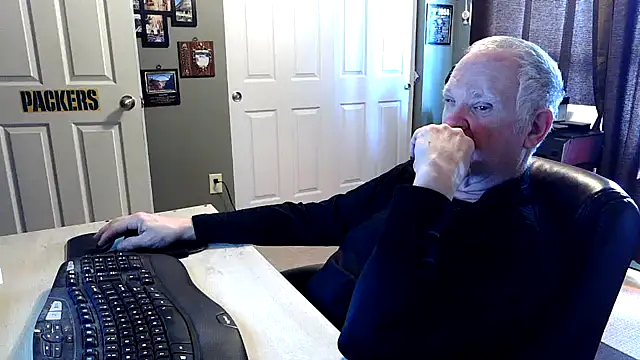 Snapshot of nobledad chatting on February 28, 2026, 3:22 pm nobledad online show from February 28, 2026, 3:22 pm