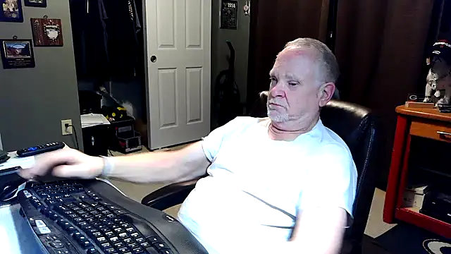 Snapshot of nobledad chatting on February 3, 2026, 1:38 am nobledad online show from February 3, 2026, 1:38 am