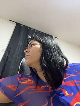 JulianaCastillo online show from February 11, 2026, 9:31 am