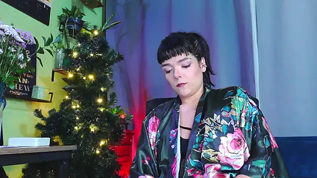 purple em69 online show from January 6, 2026, 3:54 am