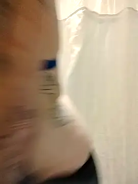 renegade vyxxen online show from March 15, 2025, 10:13 am