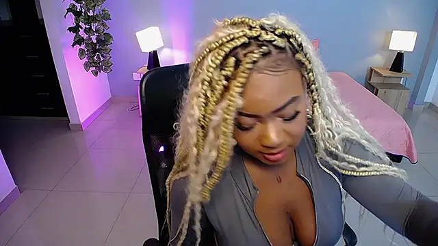 JasmineCampbell  online show from February 6, 2026, 1:40 pm