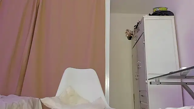 Mari Mendoza online show from December 1, 2025, 7:20 am