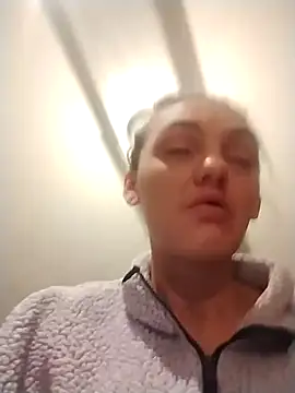 Summer lovin69 online show from January 25, 2025, 5:51 am