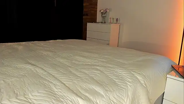 Rachel Rey online show from February 25, 2026, 6:41 pm