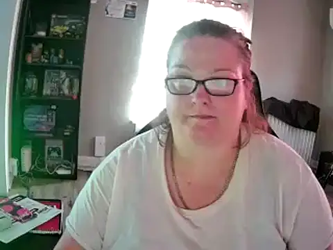 SexyWhiteChocolate online show from September 13, 2025, 9:59 pm