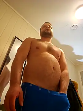 Snapshot of Machoviking1 chatting on November 6, 2025, 11:03 am Machoviking1 online show from November 6, 2025, 11:03 am