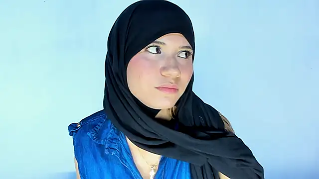 hanaa 18 online show from January 19, 2025, 2:36 am