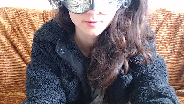 Snapshot of asphodelex chatting on February 19, 2026, 10:45 am asphodelex online show from February 19, 2026, 10:45 am