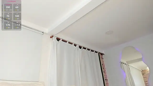 sara evans02 online show from November 28, 2025, 2:01 am