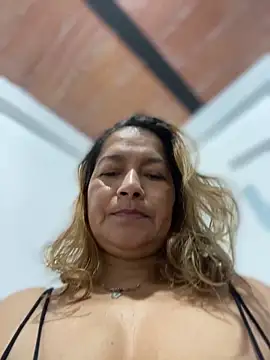 Snapshot of Jlo_69 chatting on January 17, 2026, 2:53 pm Jlo 69 online show from January 17, 2026, 2:53 pm