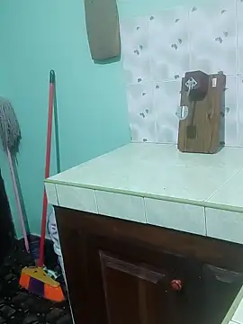 Kunchiii online show from December 2, 2025, 3:03 pm