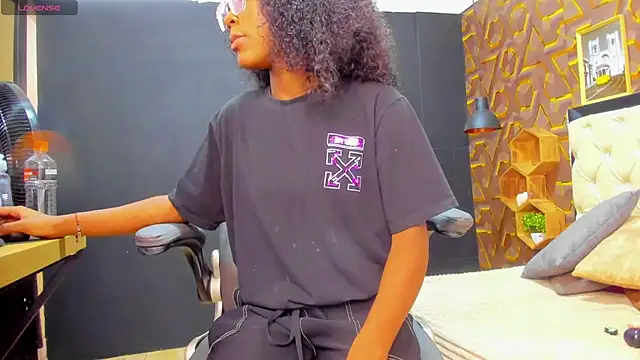 deyy madissonn online show from January 29, 2025, 7:11 pm