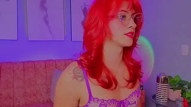 Juliana Saenzz online show from April 5, 2026, 8:48 pm
