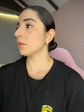 Victoria-And1 online show from February 5, 2026, 1:34 am