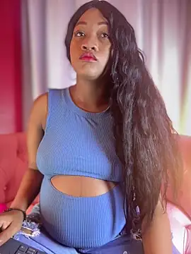 AleezaFrench online show from June 6, 2026, 2:00 pm