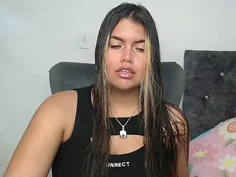 sweetkitty 16 online show from February 12, 2026, 8:41 pm