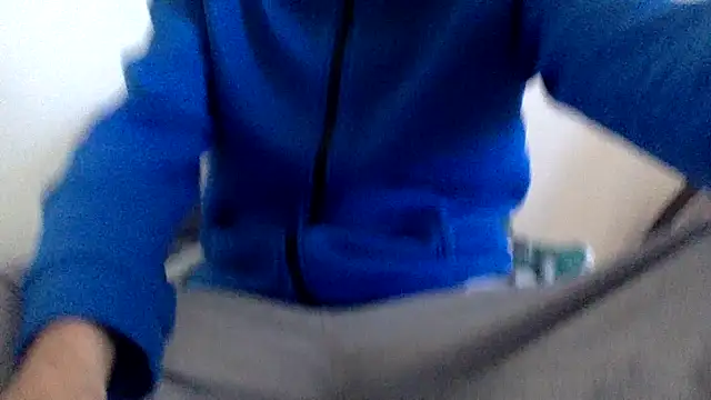 molozeb online show from April 15, 2026, 7:47 am