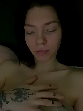 Lisaaa Alisa online show from November 16, 2025, 10:35 pm