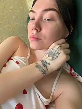 Snapshot of Lisaaa_Alisa chatting on February 20, 2026, 5:48 am Lisaaa Alisa online show from February 20, 2026, 5:48 am