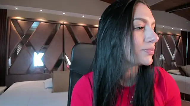 carina rossi online show from October 23, 2025, 12:26 pm