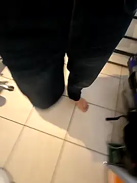 Lorent6969 online show from February 9, 2026, 12:25 pm