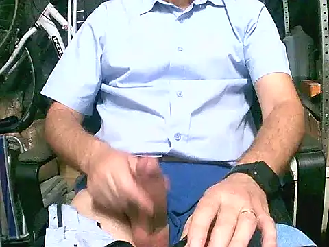 dar12173 online show from June 2, 2026, 3:45 pm