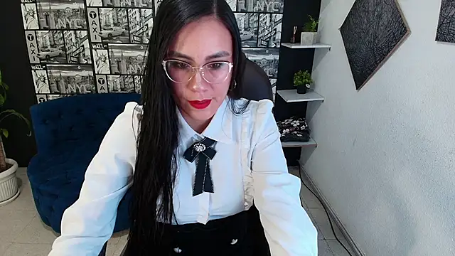 Agata-Moon online show from December 18, 2025, 4:22 pm