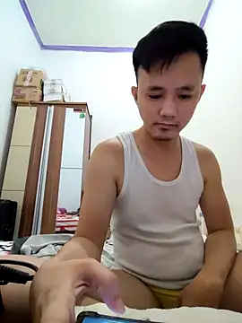 Snapshot of andi888999 chatting on October 27, 2025, 2:07 pm andi888999 online show from October 27, 2025, 2:07 pm