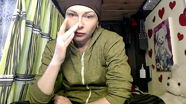 Snapshot of HarleyQuinn_69 chatting on March 18, 2025, 7:33 pm HarleyQuinn 69 online show from March 18, 2025, 7:33 pm