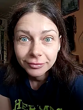 HarleyQuinn 69 online show from May 20, 2026, 6:43 am
