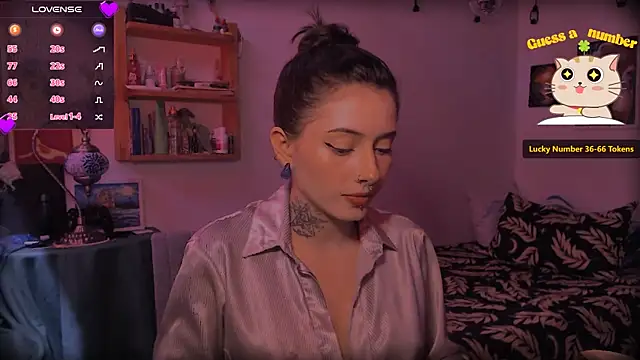 LiliJones  online show from March 11, 2026, 4:56 pm