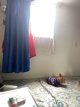 Snapshot of LiliJones_ chatting on October 23, 2025, 5:22 pm LiliJones online show from October 23, 2025, 5:22 pm