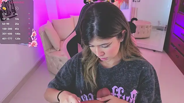 Snapshot of NATAASHA___ chatting on December 1, 2025, 4:13 am NATAASHA online show from December 1, 2025, 4:13 am