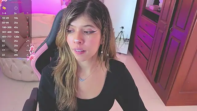 Snapshot of NATAASHA___ chatting on October 1, 2025, 3:00 am NATAASHA online show from October 1, 2025, 3:00 am