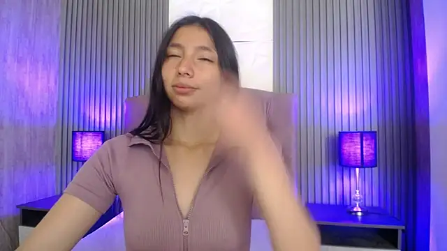 Snapshot of kendall_saenz chatting on March 15, 2025, 1:29 pm kendall saenz online show from March 15, 2025, 1:29 pm