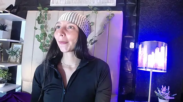 Snapshot of kendall_saenz chatting on September 19, 2025, 7:29 pm kendall saenz online show from September 19, 2025, 7:29 pm