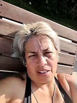 DirtyBIianca online show from April 4, 2026, 1:28 pm