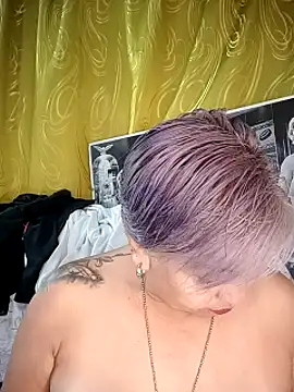 DirtyBIianca online show from November 12, 2025, 12:53 pm