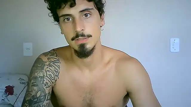 Snapshot of milkoffe chatting on January 27, 2025, 4:33 pm milkoffe online show from January 27, 2025, 4:33 pm