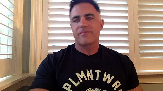 Snapshot of Bad_daddy21 chatting on September 30, 2025, 2:01 pm Bad daddy21 online show from September 30, 2025, 2:01 pm
