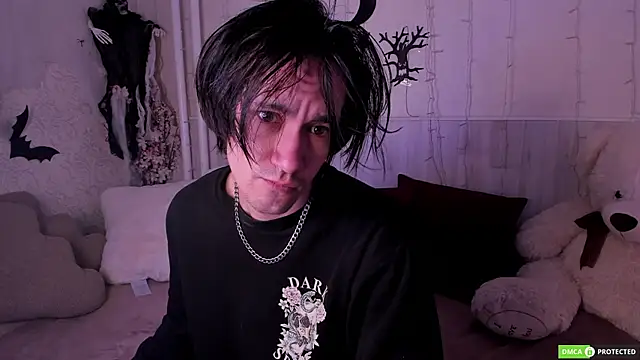 CalvinOwens online show from October 25, 2025, 8:35 am