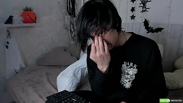 CalvinOwens online show from October 30, 2025, 3:38 am