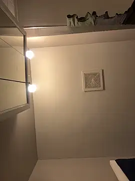 Snapshot of MandingoSlinging chatting on October 30, 2025, 2:58 pm MandingoSlinging online show from October 30, 2025, 2:58 pm