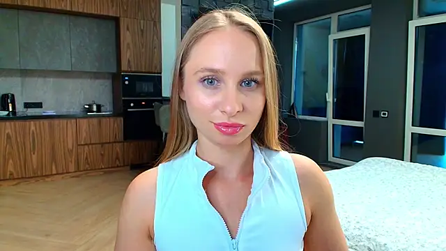 Mad1en online show from May 30, 2026, 1:28 pm