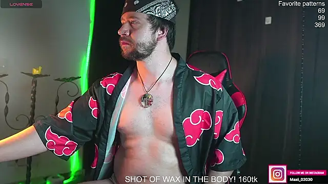 just maxii online show from March 29, 2026, 9:38 pm