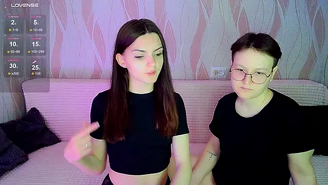  crazy baby  online show from October 19, 2025, 8:11 pm