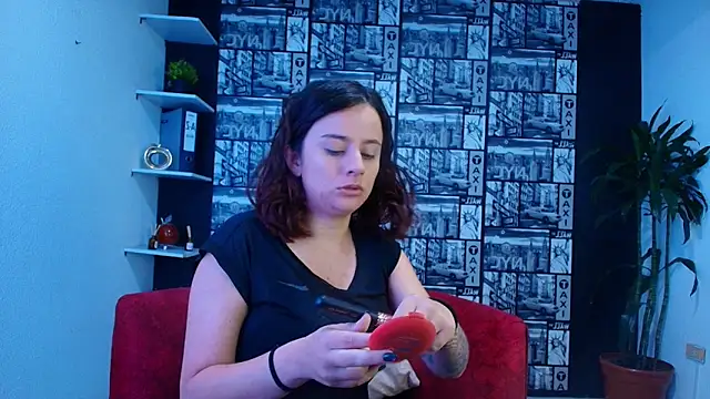 kassandra james online show from March 31, 2026, 1:57 pm