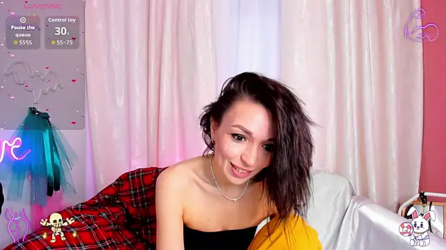Snapshot of jessica_tiny chatting on May 8, 2026, 1:31 am jessica tiny online show from May 8, 2026, 1:31 am