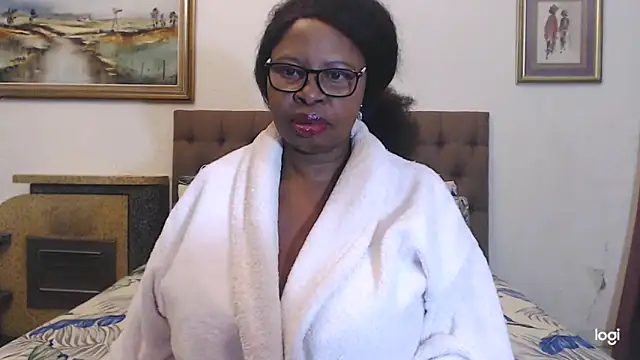 OmegaLipps online show from May 22, 2026, 4:10 am